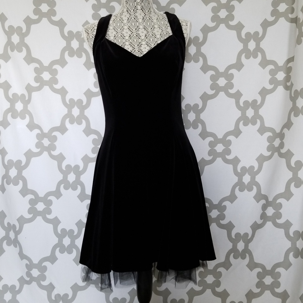 Betsy and Adam short, black homecoming style dress